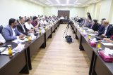 UNSMIL begins transitional consultations in Zintan and Misrata.