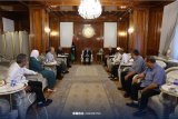 Dabaiba honors the organizing committee of the Tripoli International Malouf Festival and praises (…)