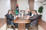 Al-Kilani: We are committed to removing all obstacles facing the disbursement of grants to (…)