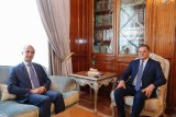 Dabaiba and the Italian ambassador discuss strengthening political and economic cooperation and (…)