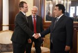 During his meeting with Al-Menfi, Faulkner affirmed that Britain is closely following (…)