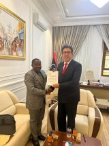 Ministry of Foreign Affairs receives a copy of the credentials of the Ambassador of the Republic of Burundi to Libya.