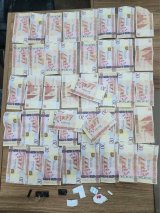 A gang involved in counterfeiting 20-dinar local currency was arrested in the city of Derna.