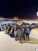 Criminal Investigation Department, Al-Butnan branch, uncovers an illegal immigration hideout and (…)